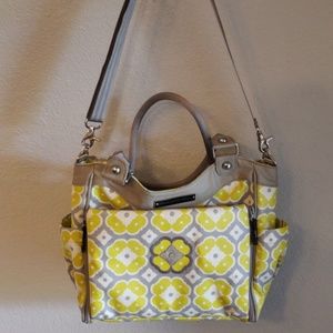 Petunia Pickle Bottom City Carryall Diaper Bag